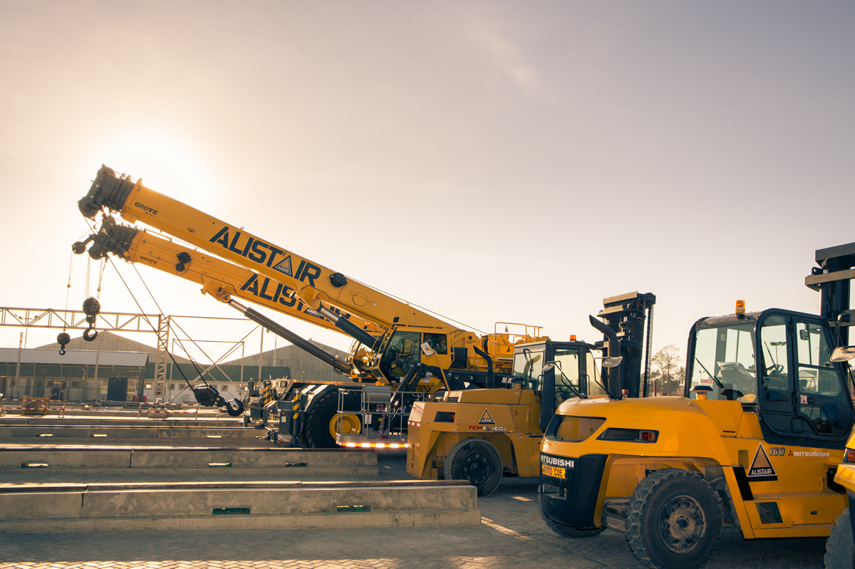 equipment-fleet-side-alistair-group-equipment-rental