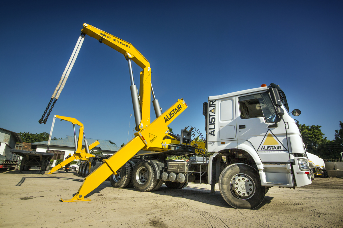 Box Loader for transferring containers - Alistair Group